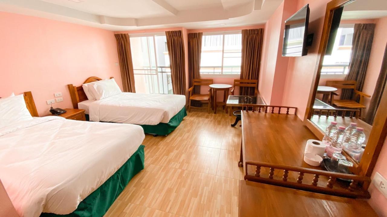 A.A. Pattaya Golden Beach Hotel Exterior photo